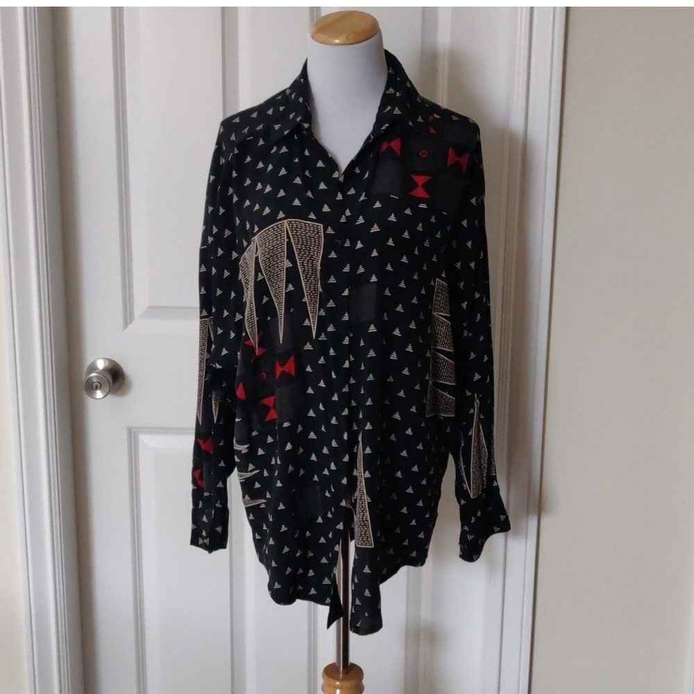 100% Silk blouse, Vintage, Ellen Tracy